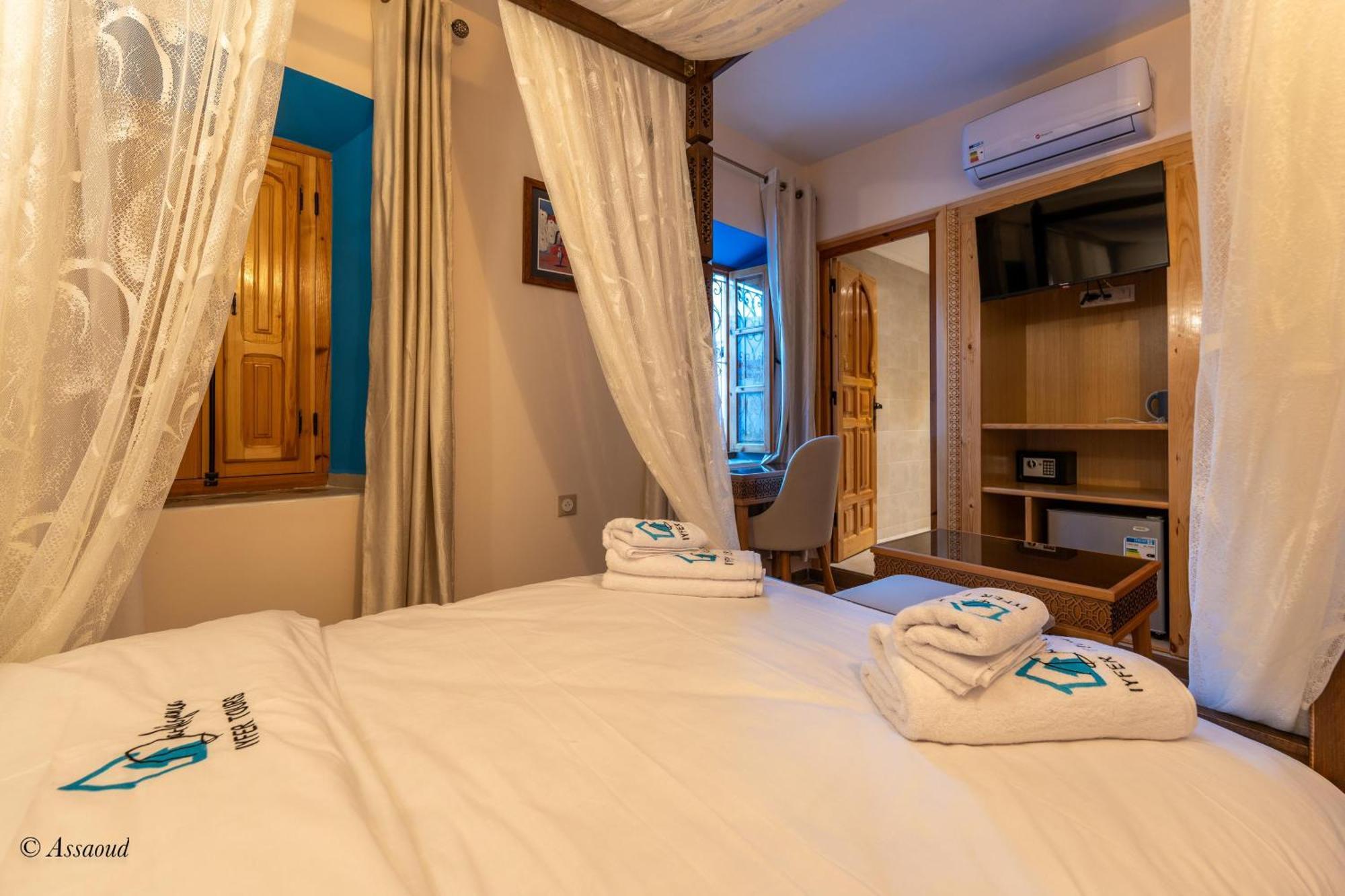 Dar Kisania Hotel Чефчауен Екстериор снимка